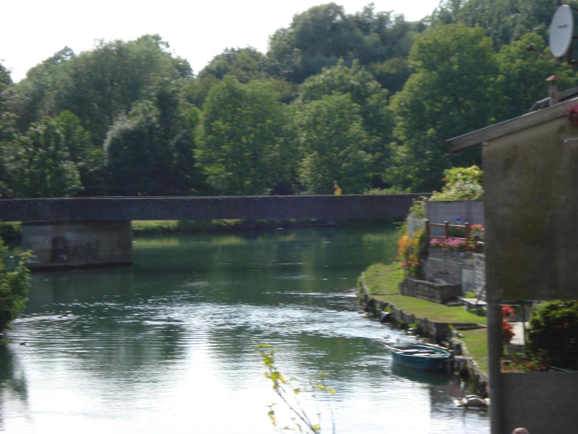Chambres D'Hotes Notre Paradis Dun-sur-Meuse Exterior foto